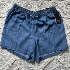 NWT Jones New York Women's Blue Shorts 2X